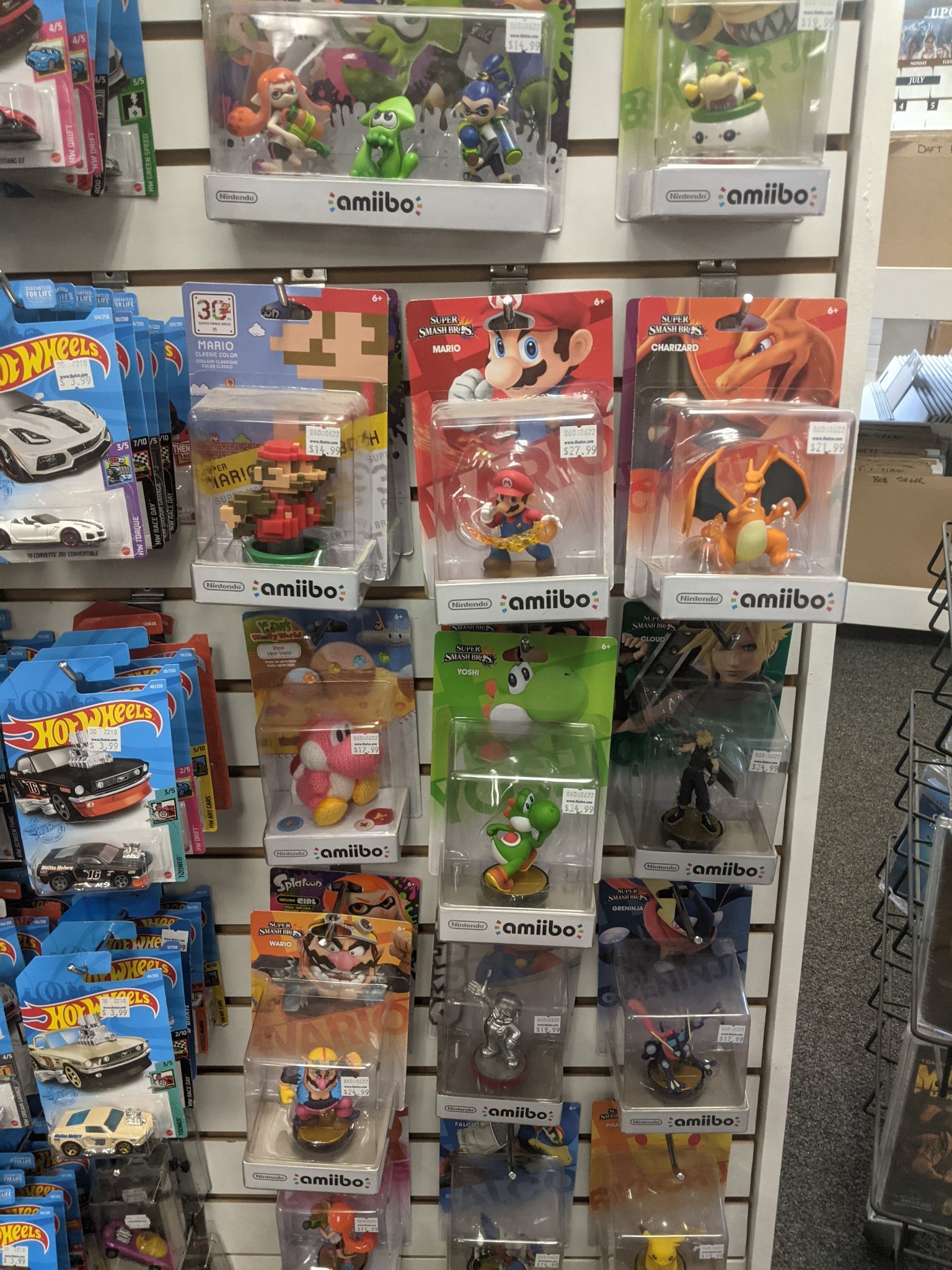 Stores that hot sale sell amiibo